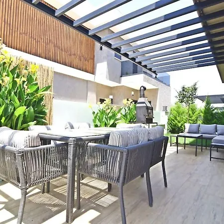 فيلة Perfect Family Golden Life