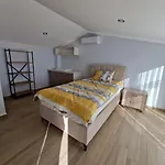 Villa Perfect Family Golden Life