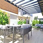 Villa Perfect Family Golden Life