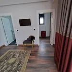 Perfect Family Golden Life Villa